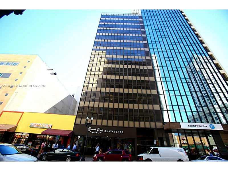 28 W FLAGLER ST, Miami FL 33130