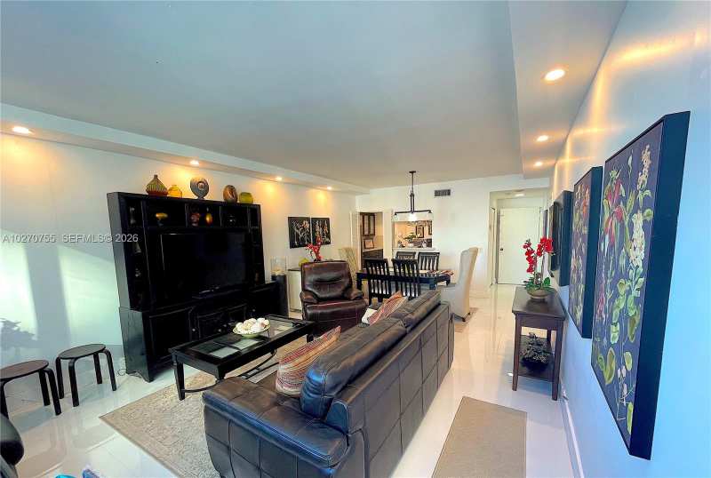 3505 S OCEAN DR # 1111, Hollywood FL 33019