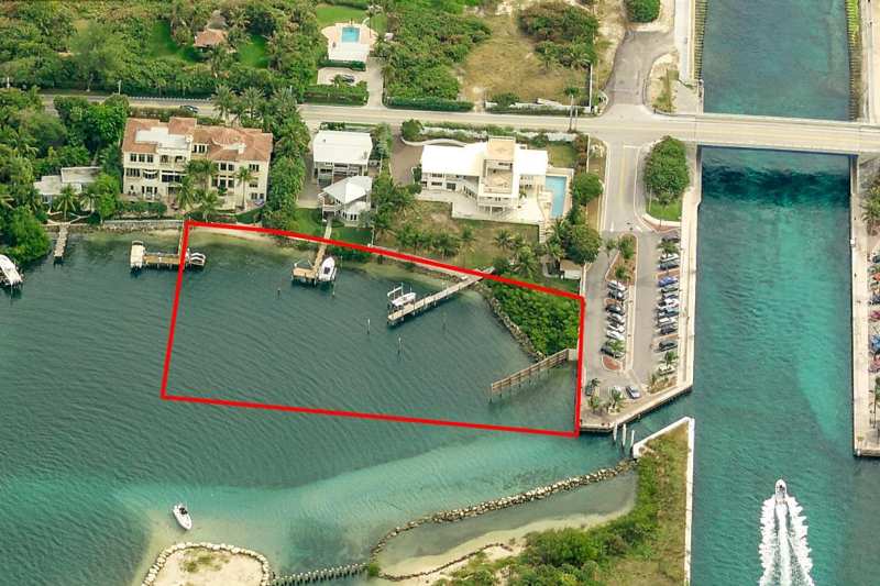 5000 S Ocean Boulevard, Manalapan FL 33462