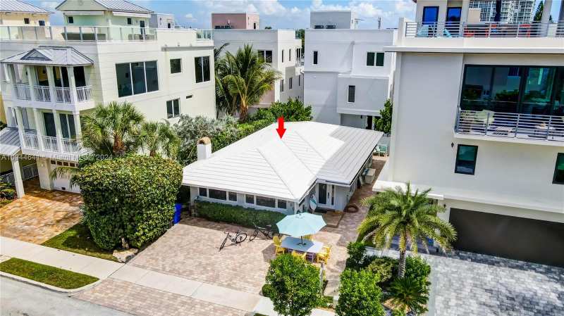 309 Oak St, Hollywood FL 33019