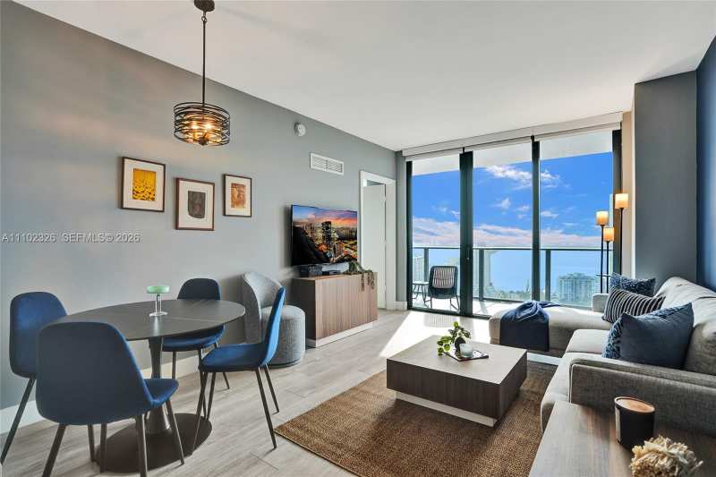 121 NE 34th St # 2906, Miami FL 33137