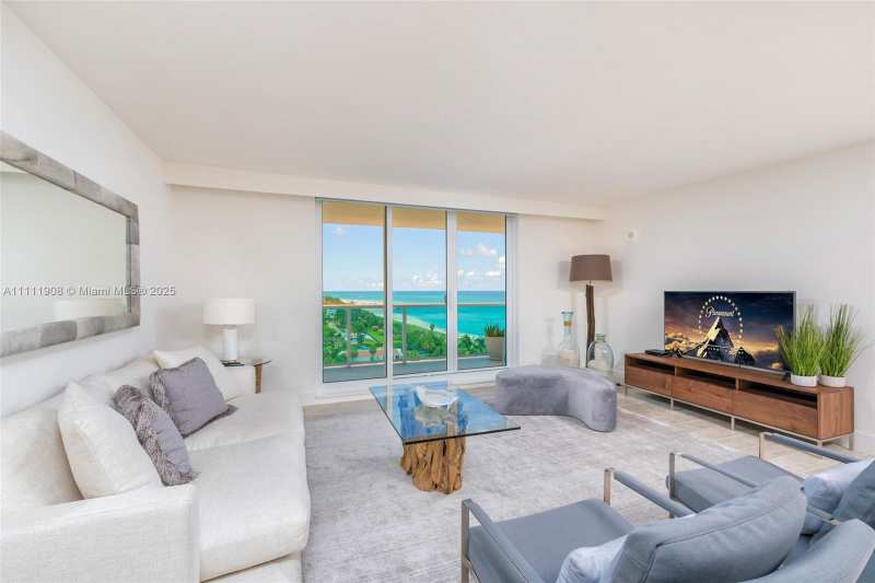 102 24th St # 1019, Miami Beach FL 33139