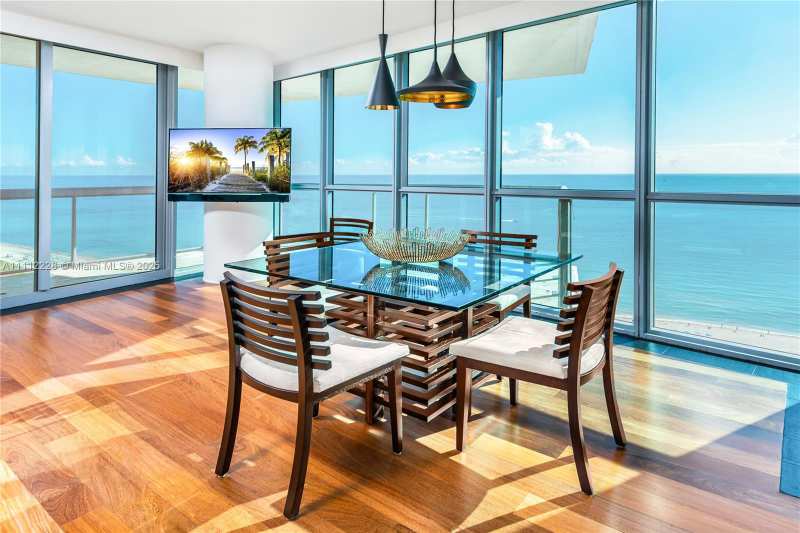 101 20th St # 2707, Miami Beach FL 33139