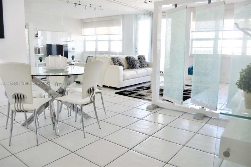 100 Lincoln Rd # 910, Miami Beach FL 33139