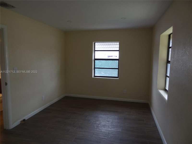 2212 Johnson St, Hollywood FL 33020