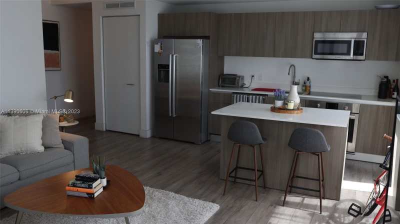201 SW 17th Rd # 606, Miami FL 33129