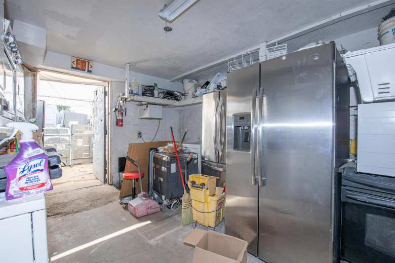 928 S Dixie Highway, FL 33460