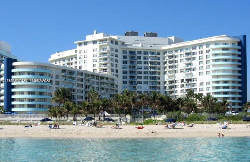 5151 Collins Ave # 1035, Miami Beach FL 33140