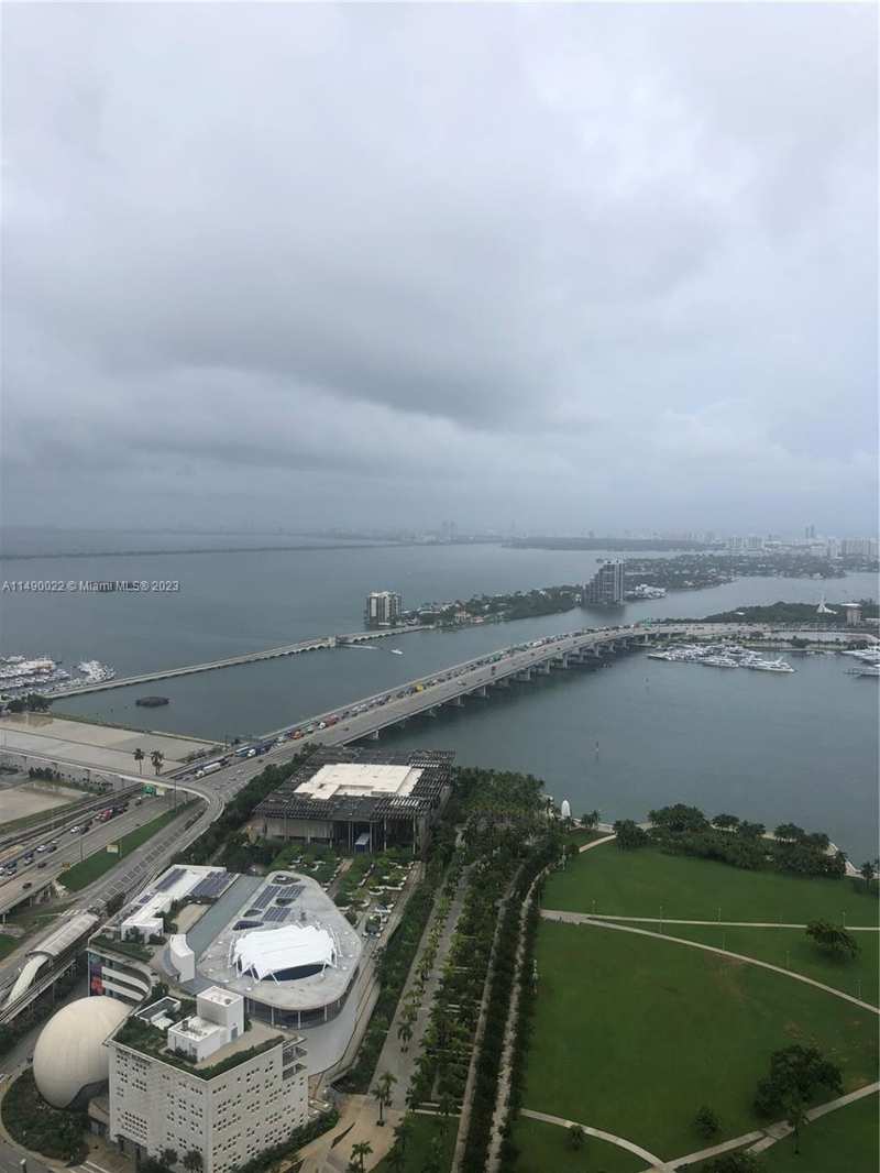900 Biscayne Blvd # 4904, Miami FL 33132