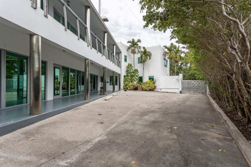 5020 Biscayne Boulevard, Miami FL 33137