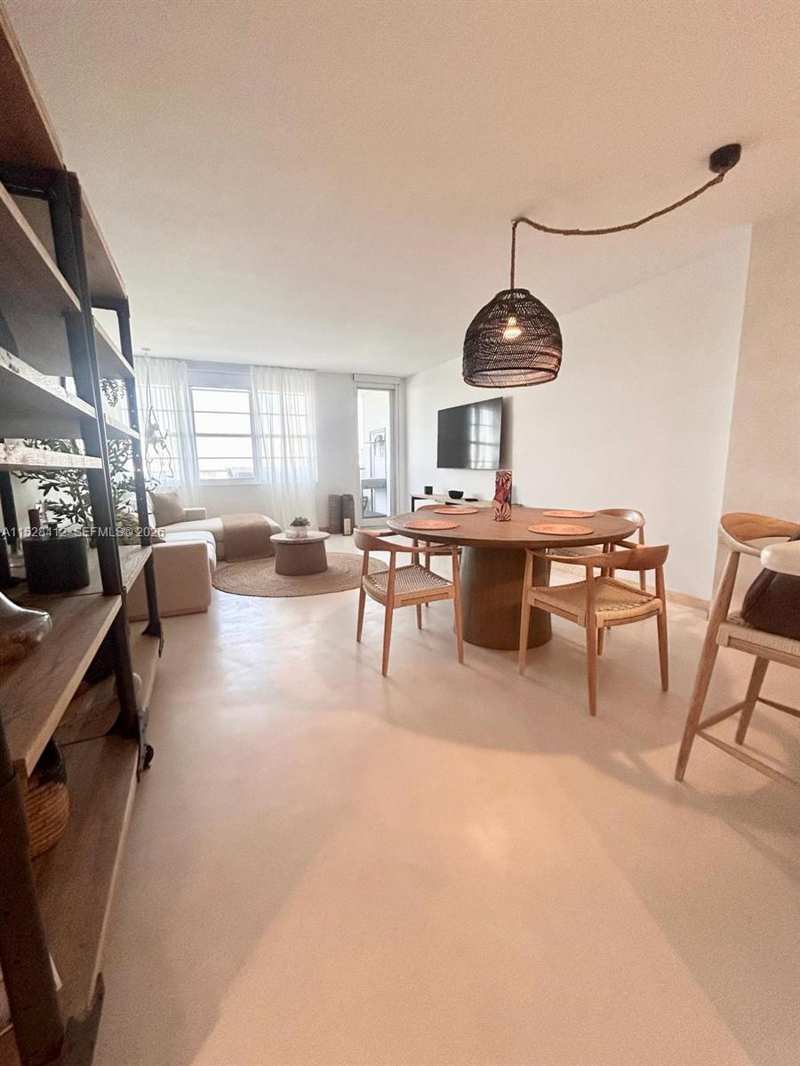 100 Lincoln Rd # 1543, Miami Beach FL 33139