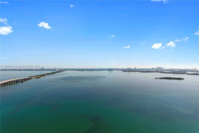 480 NE 31st St # 2202, Miami FL 33137