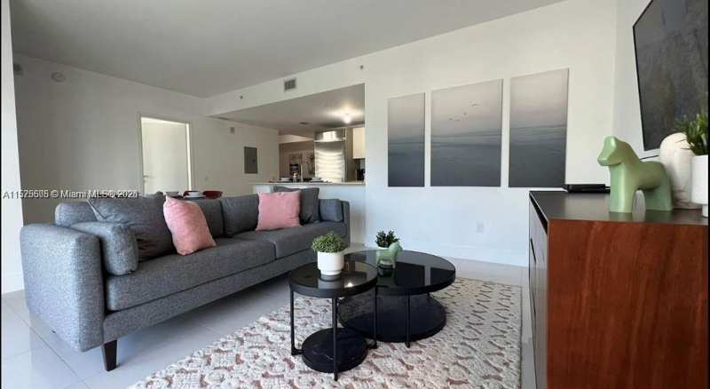1300 BRICKELL BAY DR # 3400, Miami FL 33131