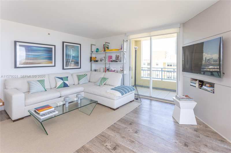 90 Alton Rd # 1411, Miami Beach FL 33139