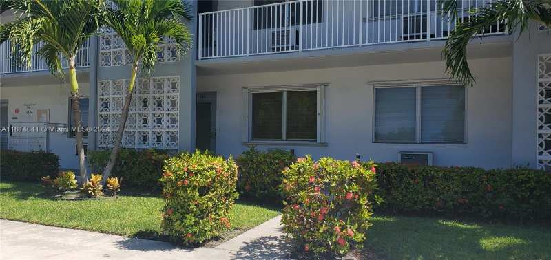 2000 NE 51st Ct # 107, Fort Lauderdale FL 33308