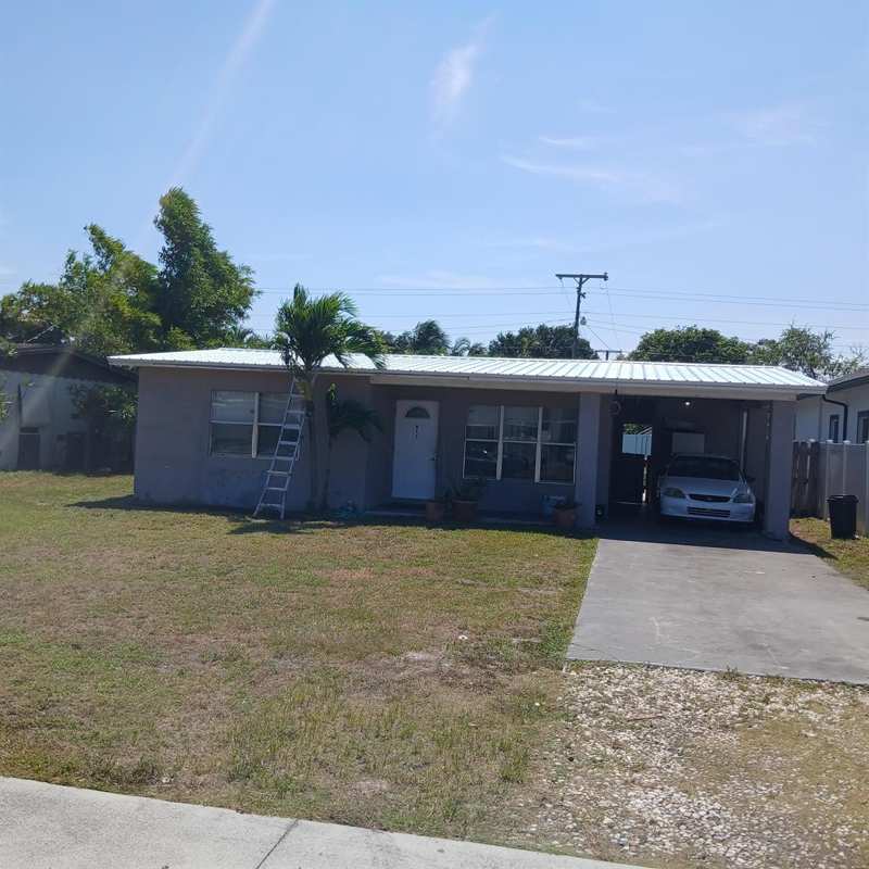 811 S Broadway, Lantana FL 33462