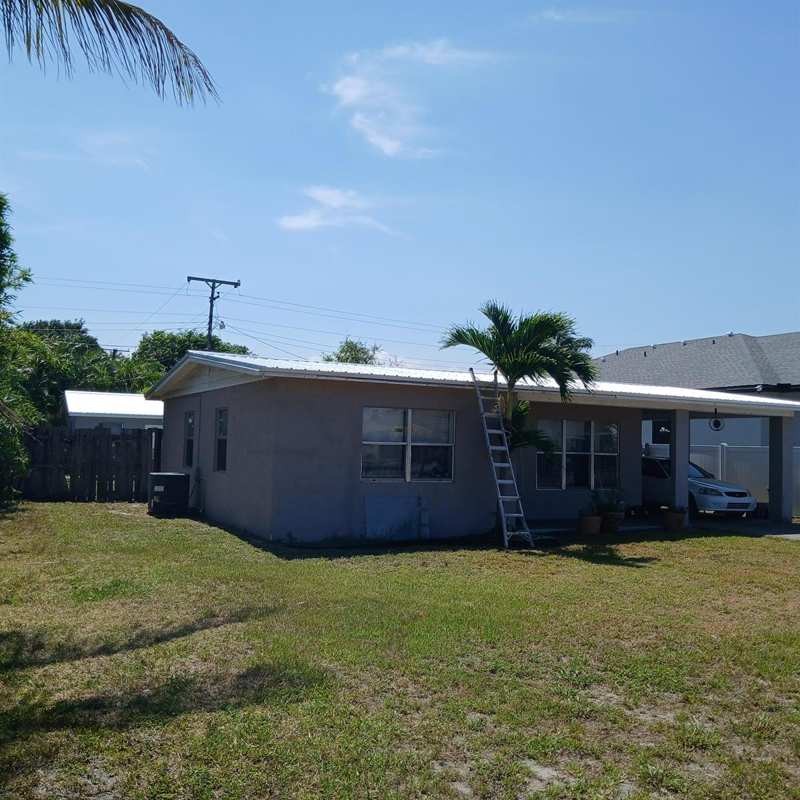 811 S Broadway, Lantana FL 33462