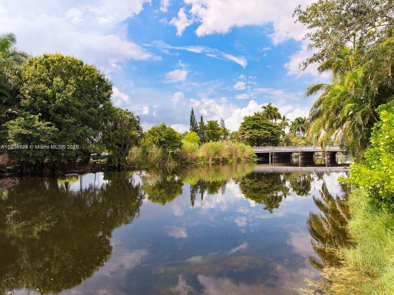 11140 Griffing Blvd, Biscayne Park FL 33161