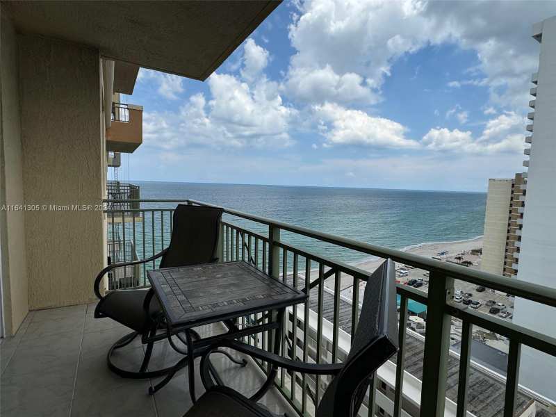 2080 S Ocean Dr # 1607, Hallandale Beach FL 33009