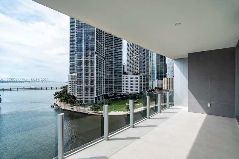 300 Biscayne Blvd Way # 902, Miami FL 33131
