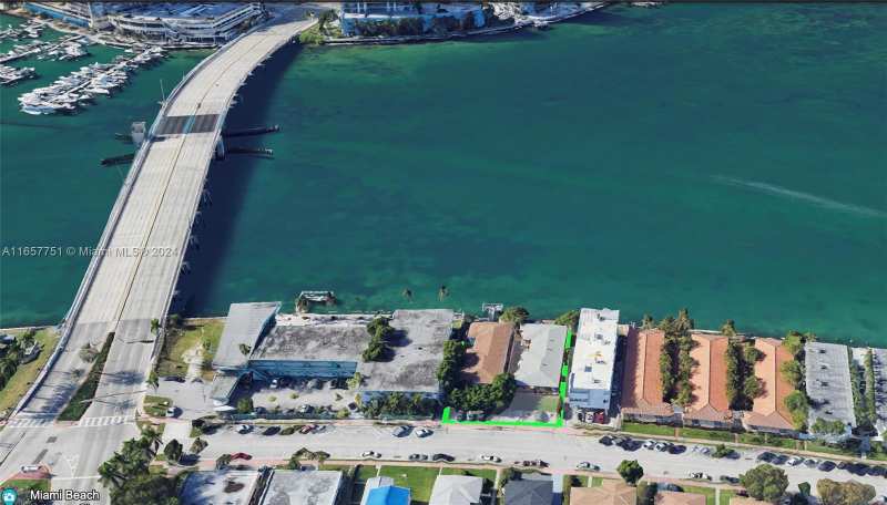 2130 Bay Dr, Miami Beach FL 33141