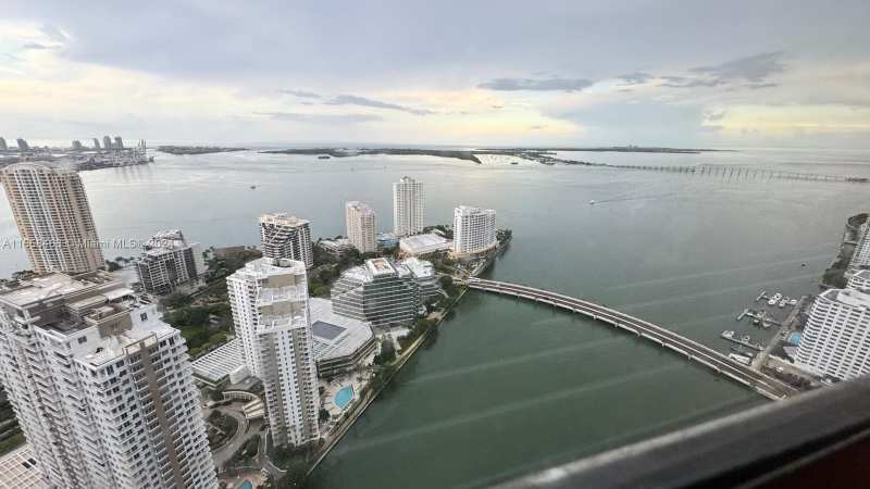495 Brickell Ave # 4902, Miami FL 33131