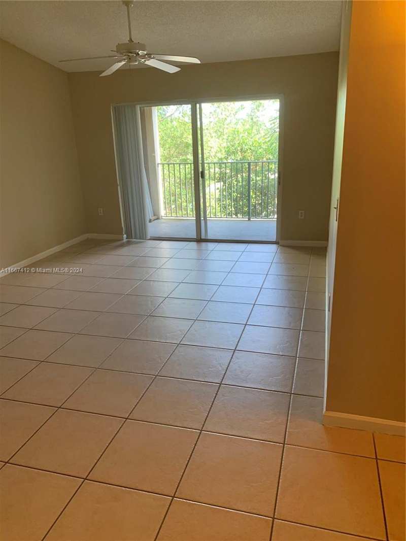 4848 N State Road 7 # 4305, Coconut Creek FL 33073