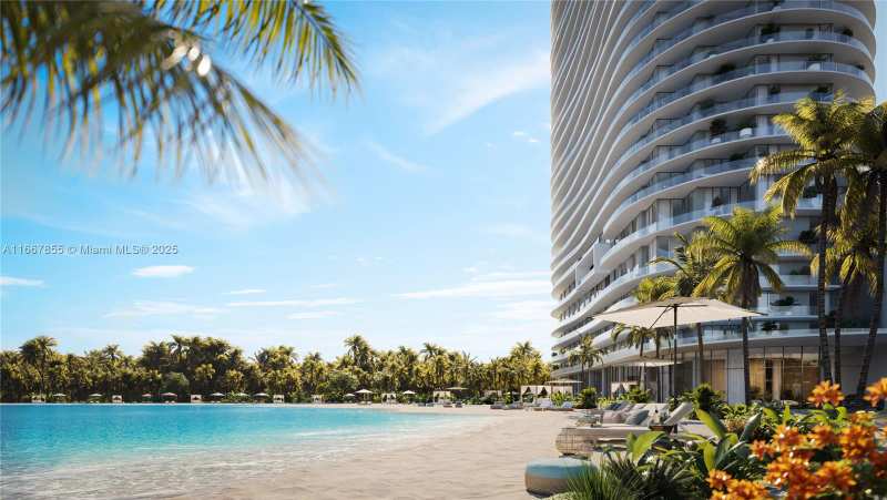 2411 Laguna Circle # 705, North Miami FL 33181