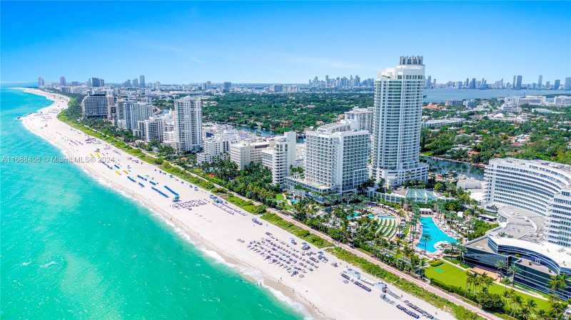 4391 Collins Ave, Miami Beach FL 33140