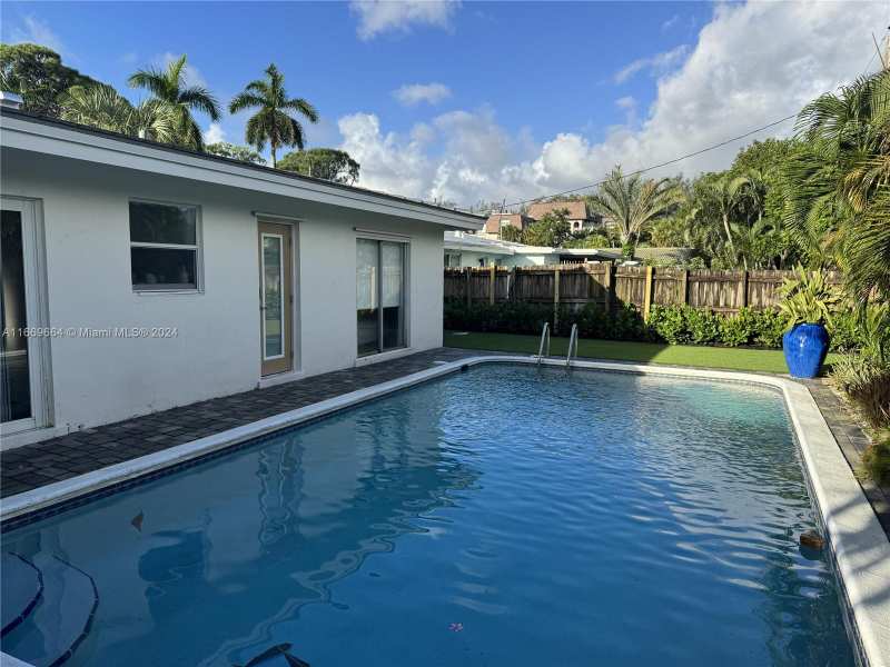 1427 NE 60th St # 0, Fort Lauderdale FL 33334