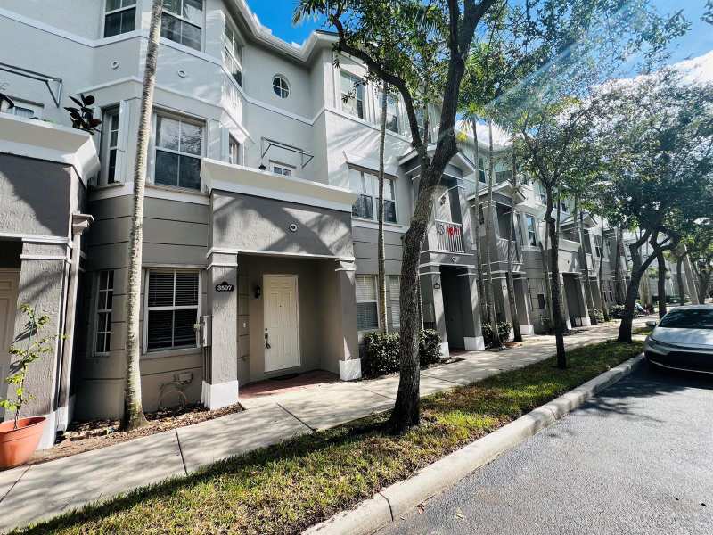 3510 Shoma Drive, Royal Palm Beach FL 33414