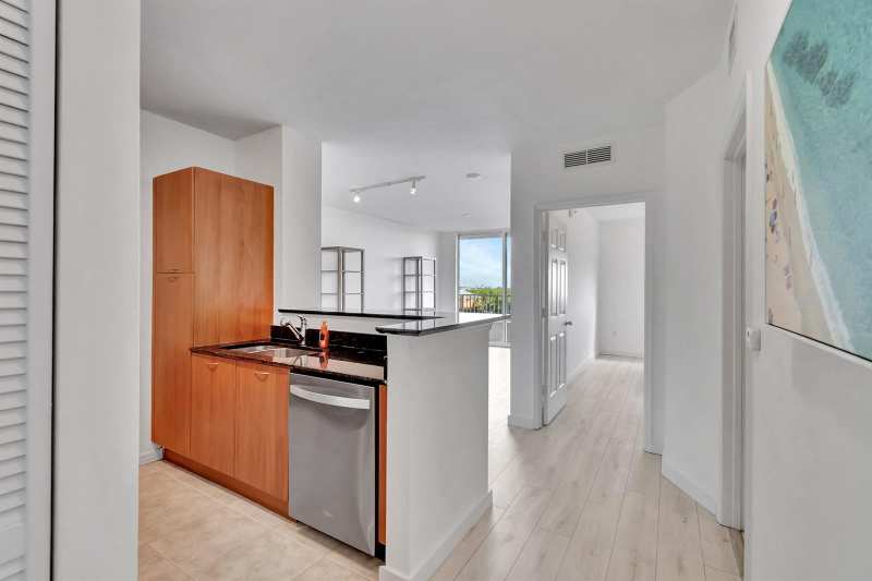 100 NE 6th Street # 505, Boynton Beach FL 33435