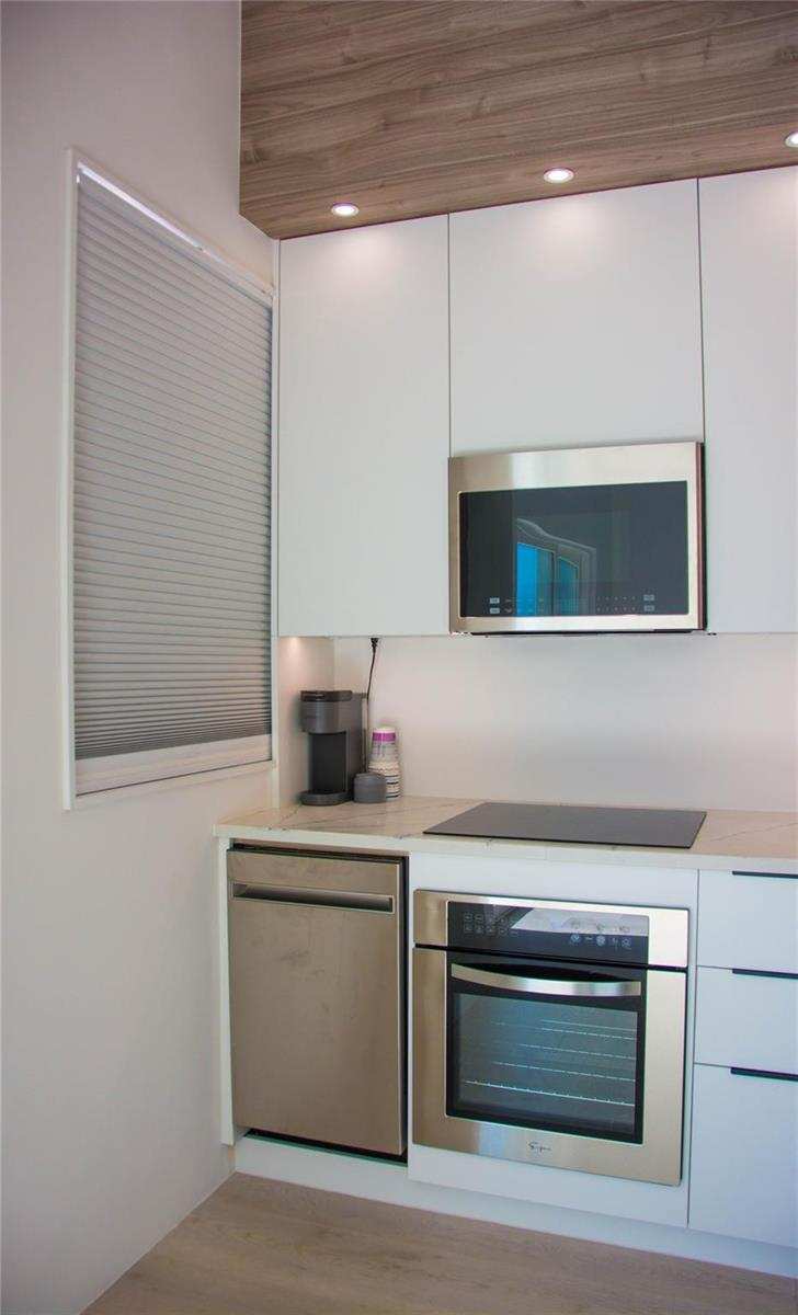 4250 Galt Ocean Drive # 1M, Fort Lauderdale FL 33308