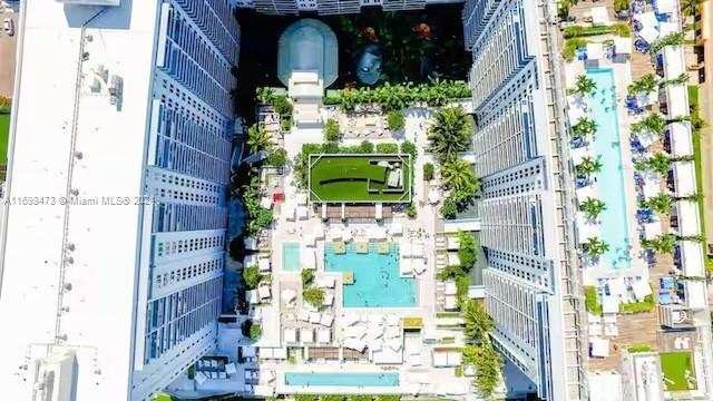 102 24th St # 1021, Miami Beach FL 33139