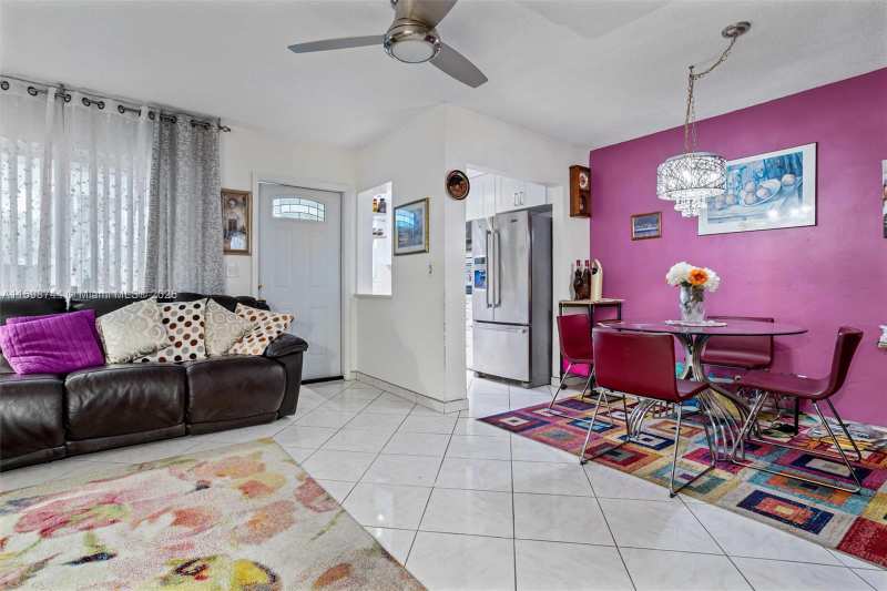 501 Blue Heron Dr # A, Hallandale Beach FL 33009