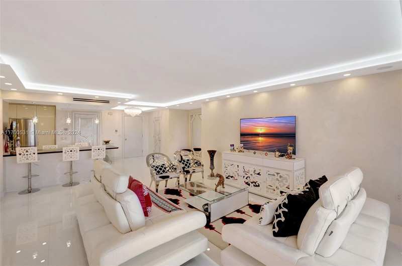 9801 W Collins Ave, Bal Harbour FL 33154
