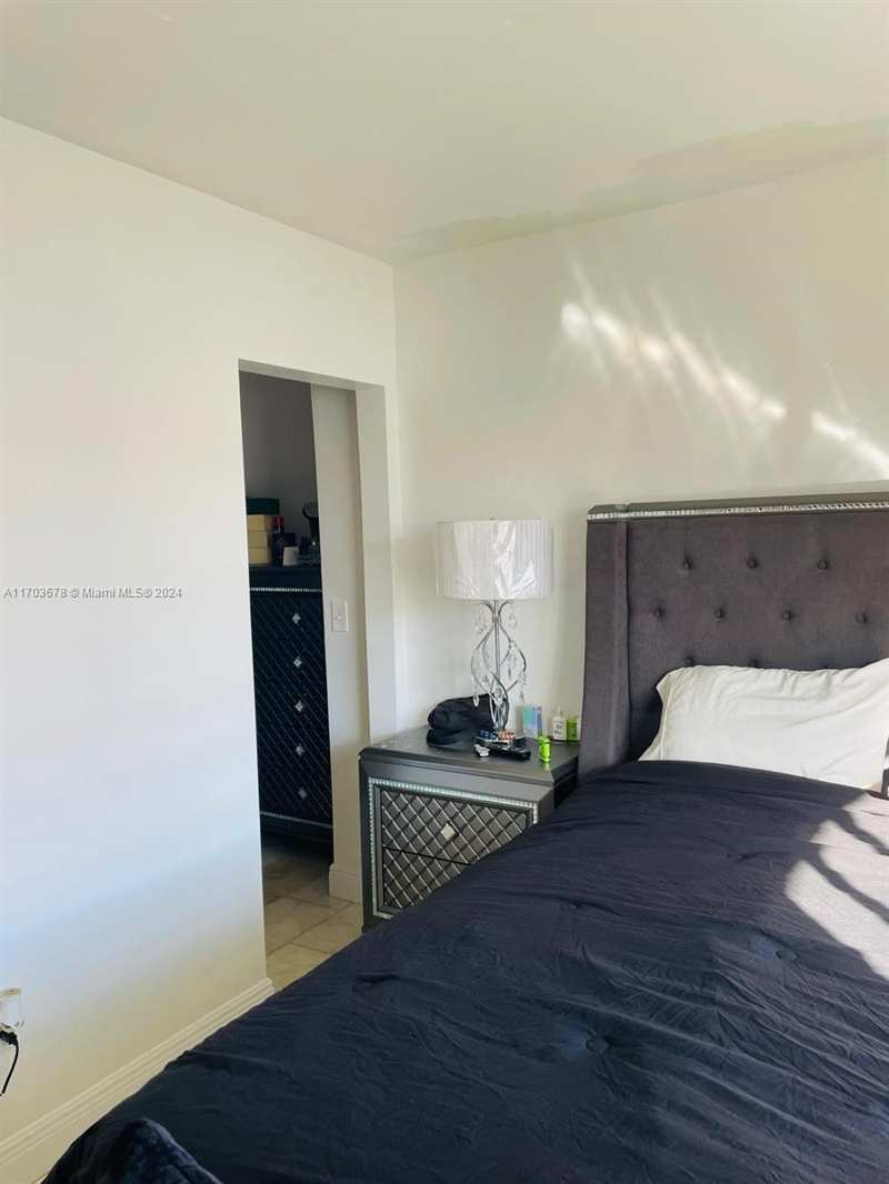 1526 Pennsylvania Ave # 14, Miami Beach FL 33139