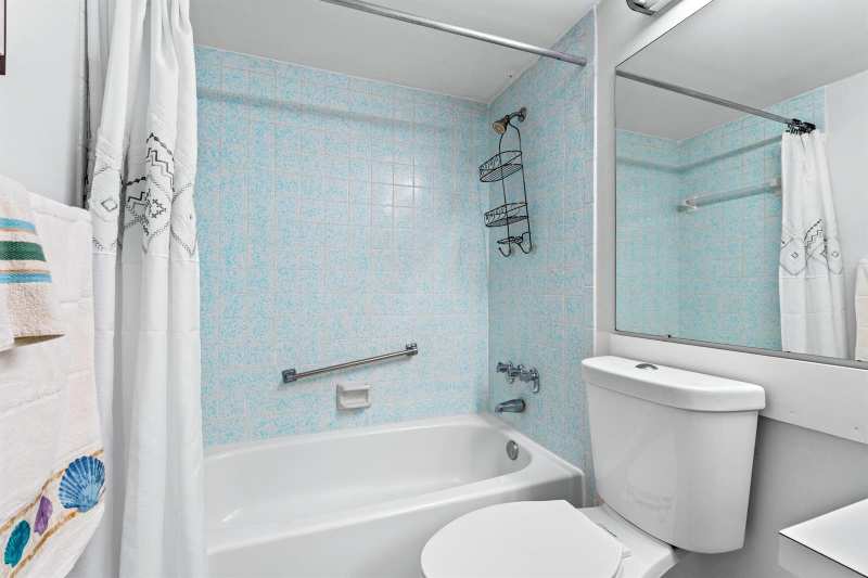 230 Pine Hov Circle # 2, FL 33463