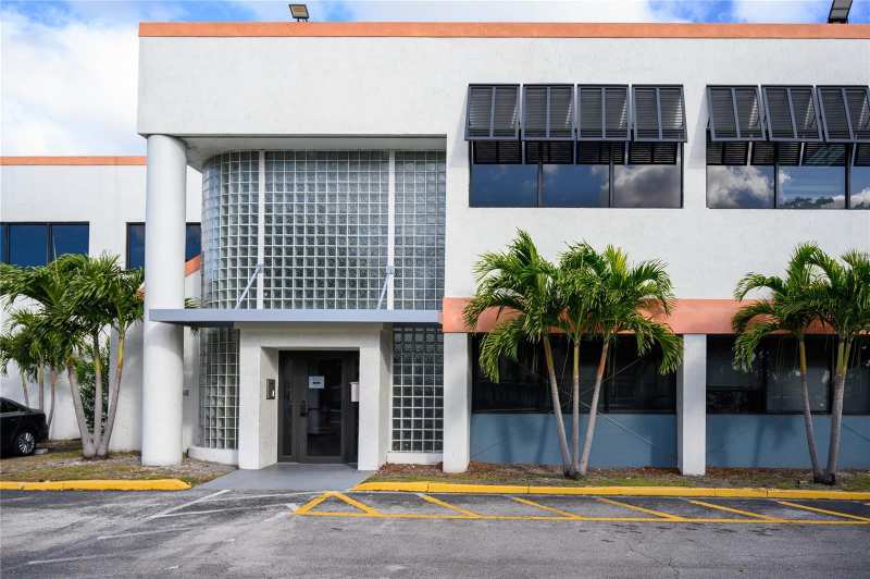 1773 N State Road 7 # 102, Lauderhill FL 33313
