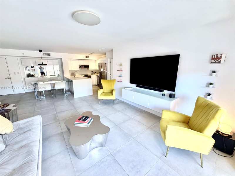 90 Alton Rd # 303, Miami Beach FL 33139