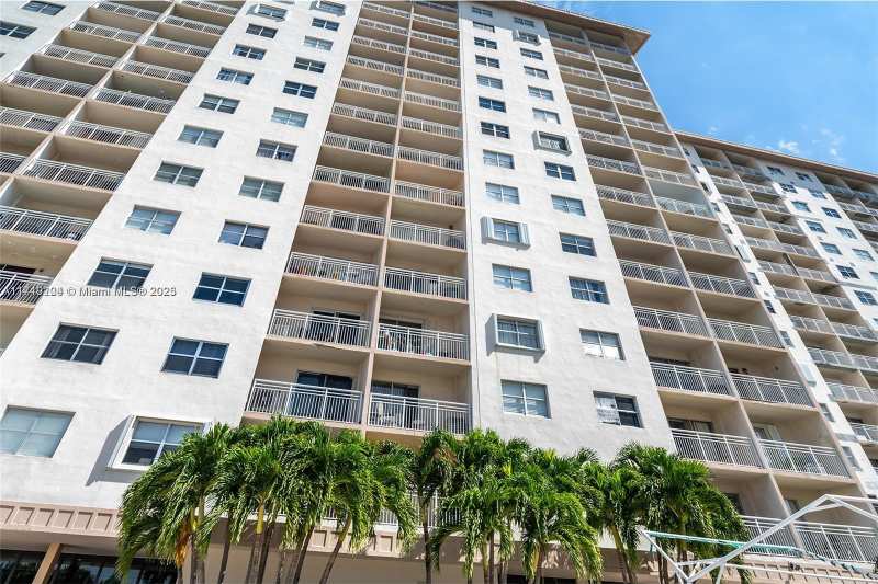 COASTAL TOWERS CONDO