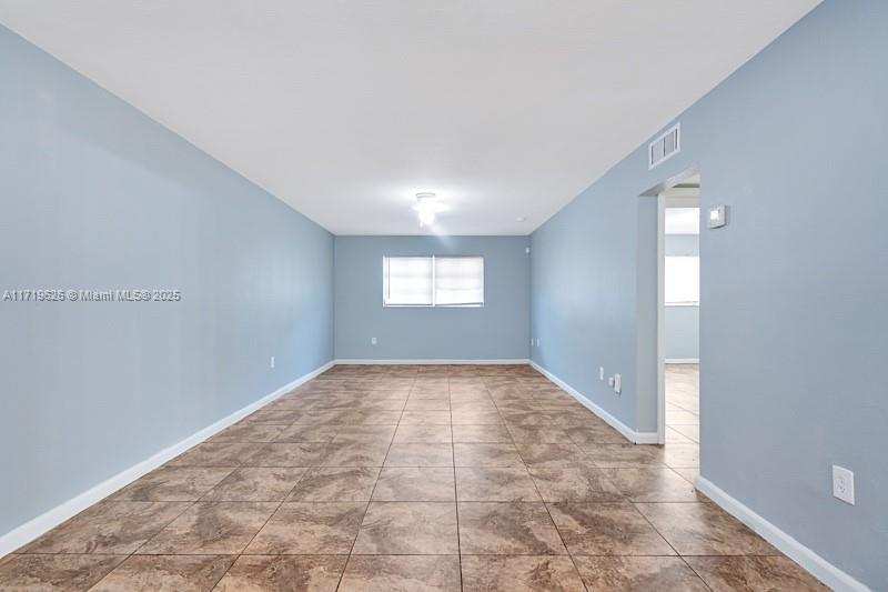 12890 NE 8th Ave # 103, North Miami FL 33161