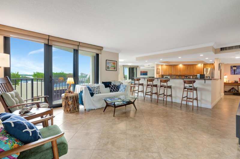 5420 N Ocean Drive # 206, Singer Island FL 33404