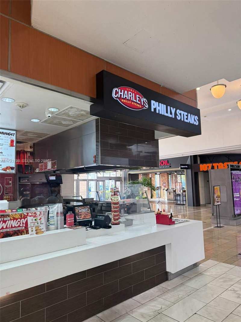 8000 W BROWARD BLVD, Plantation FL 33388
