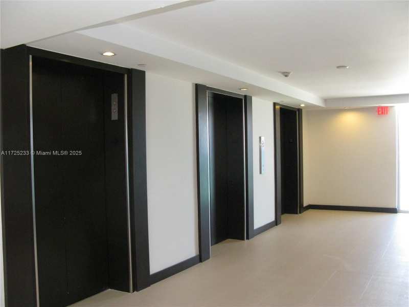 5701 Collins Ave # 1011, Miami Beach FL 33140