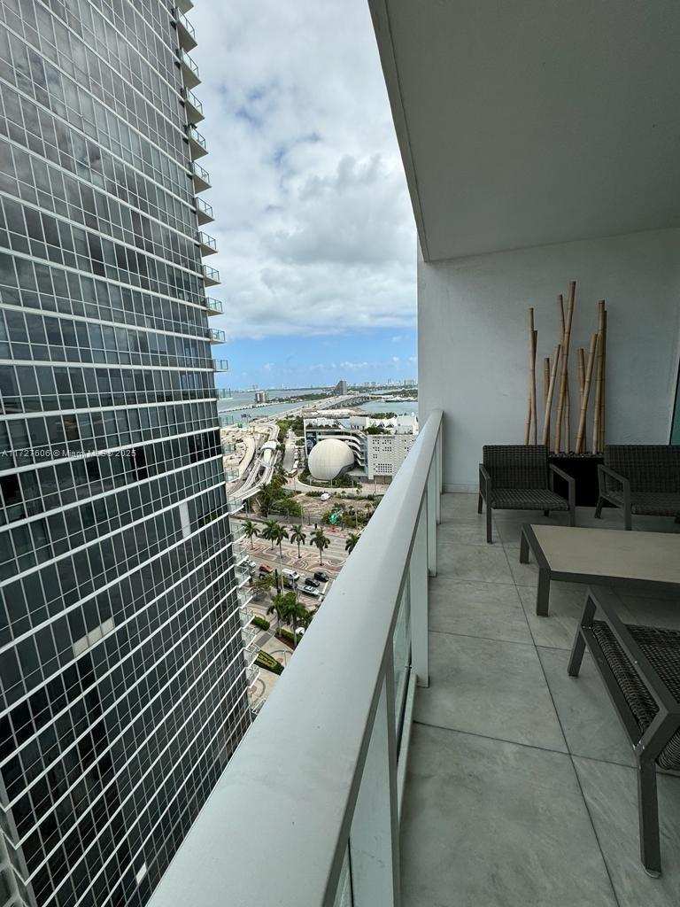 1040 Biscayne Blvd # 1505, Miami FL 33132