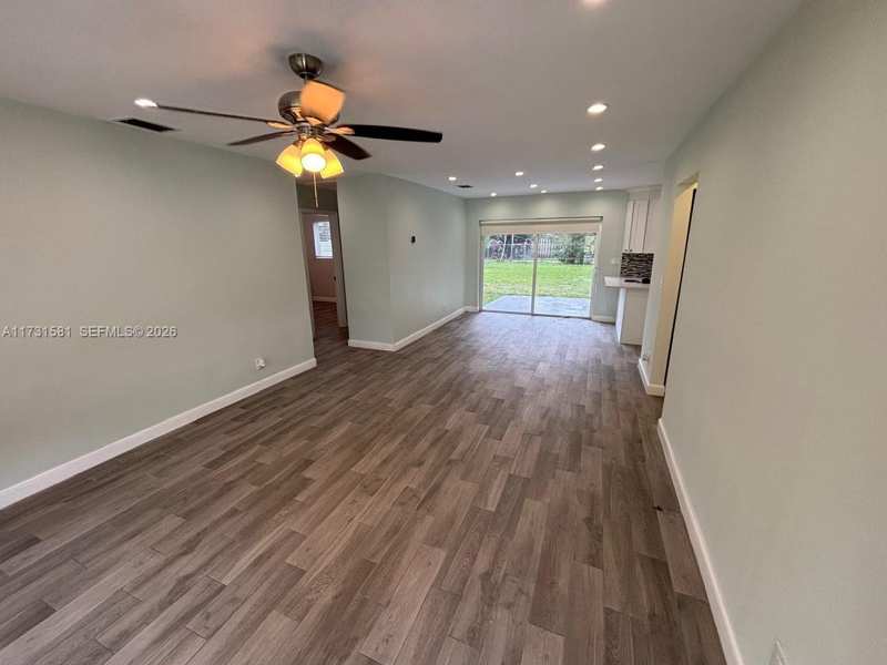 1426 Arthur St, Hollywood FL 33020