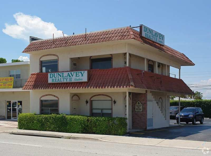 311 NE 44th Street, Oakland Park FL 33334