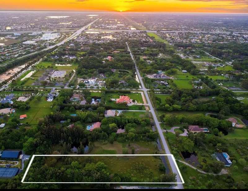14010 Mustang Trl, Southwest Ranches FL 33330