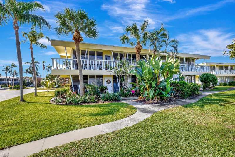 2755 NE 28th Avenue # A3, Lighthouse Point FL 33064